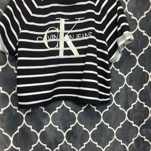 Has one lil stain but just trying to get rid of some stuff